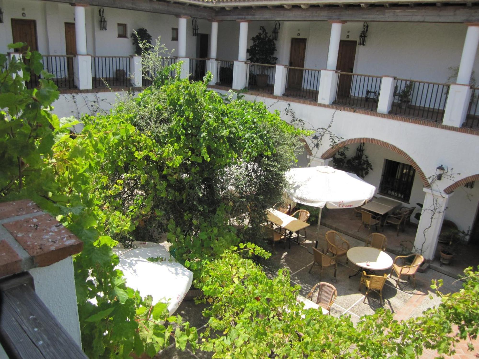 Hotel Cortijo Las Grullas Benalup-Casas Viejas Exterior photo