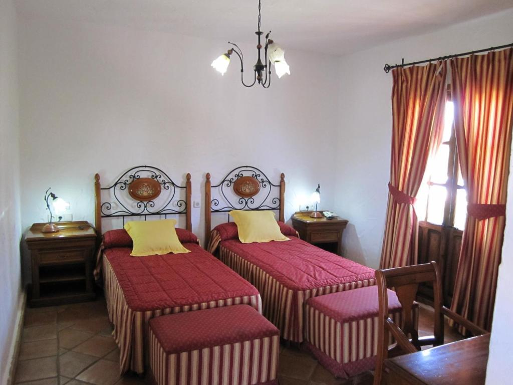 Hotel Cortijo Las Grullas Benalup-Casas Viejas Room photo